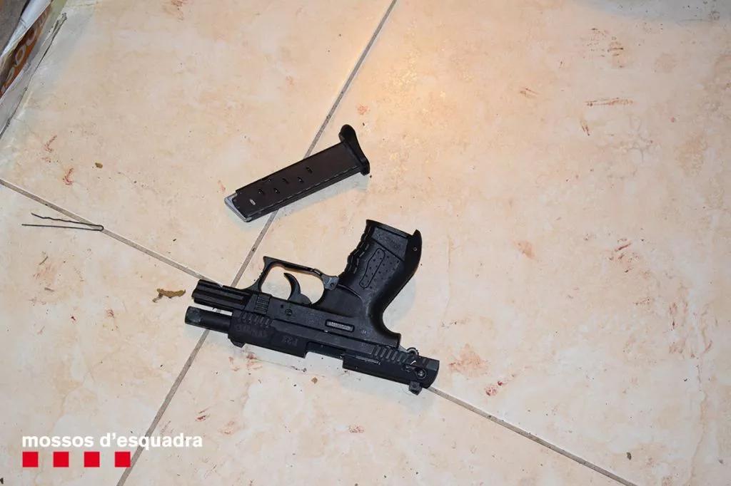 Detenidas tres personas tras un asalto a una plantación con marihuana