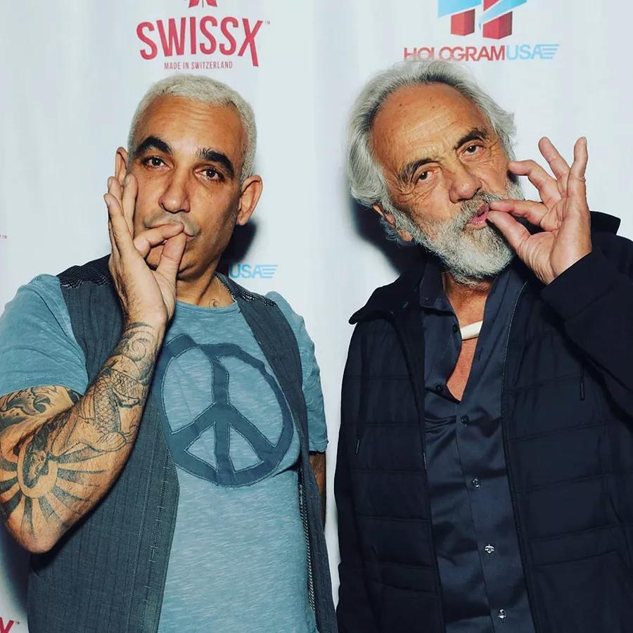 Alkiviades “Alki” David, magnate y heredero de las plantas embotelladoras de Coca-Cola, ha sido pillado con 5.000 plantas de cáñamo que, supuestamente, pretendía contrabandear en su jet privado.