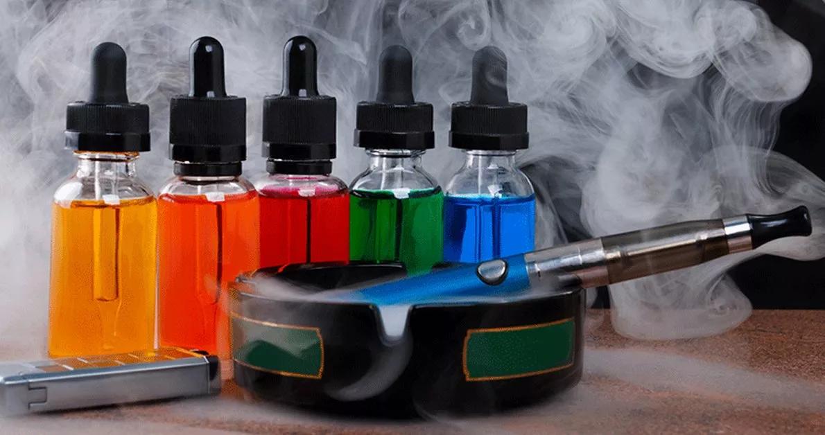 La gobernadora de Michigan decide prohibir durante seis meses la venta de cartuchos de vapeo con sabores tanto en las tiendas físicas como online durante al menos 6 meses.