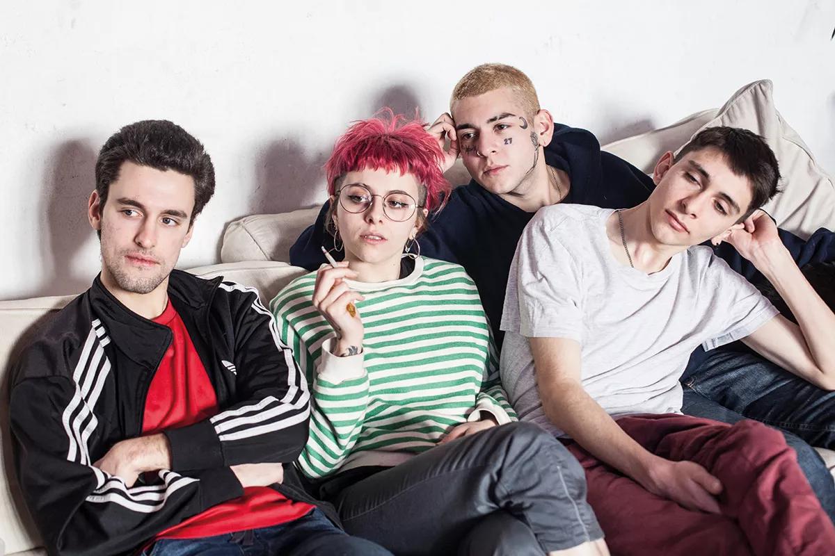 Yo fumo, tú fumas. Un ensayo fotográfico que busca desarticular el estigma hacia el consumo recreativo del cannabis