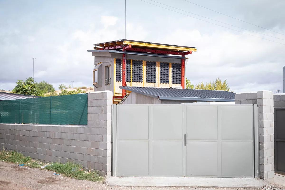 Centro Sociocomunitario de la Cañada Real  (Sector 5), espacio de trabajo para los habitantes y oenegés que trabajan en la zona.