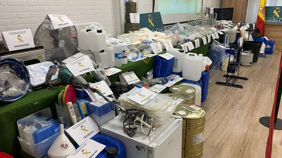 La Guardia Civil desmantela dos laboratorios de speed en Euskadi 