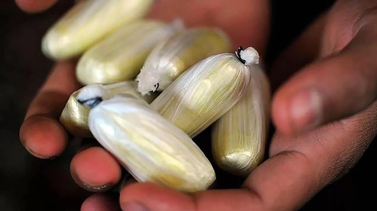 La Justicia absuelve a una mujer que transportó cocaína y la reconoce como una víctima de trata