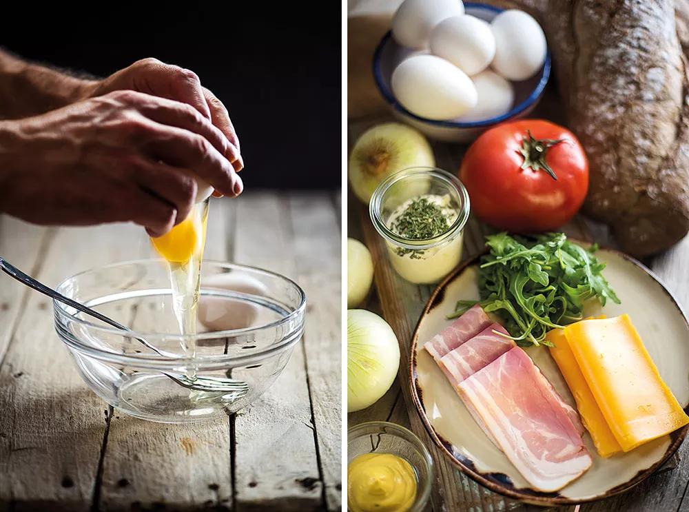 Bocadillo de tortilla de beicon con cheddar y salsa bearnesa con mostaza y Kickass Auto