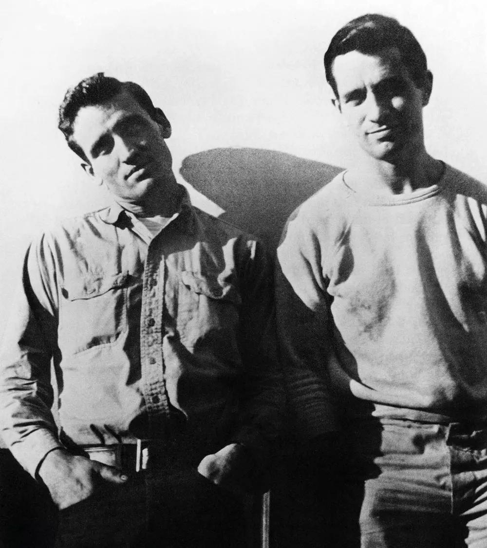 Junto a Neal Cassady, otro icono de la Generación Beat, retratado por Kerouac en las páginas  de En el camino como Dean Moriarty