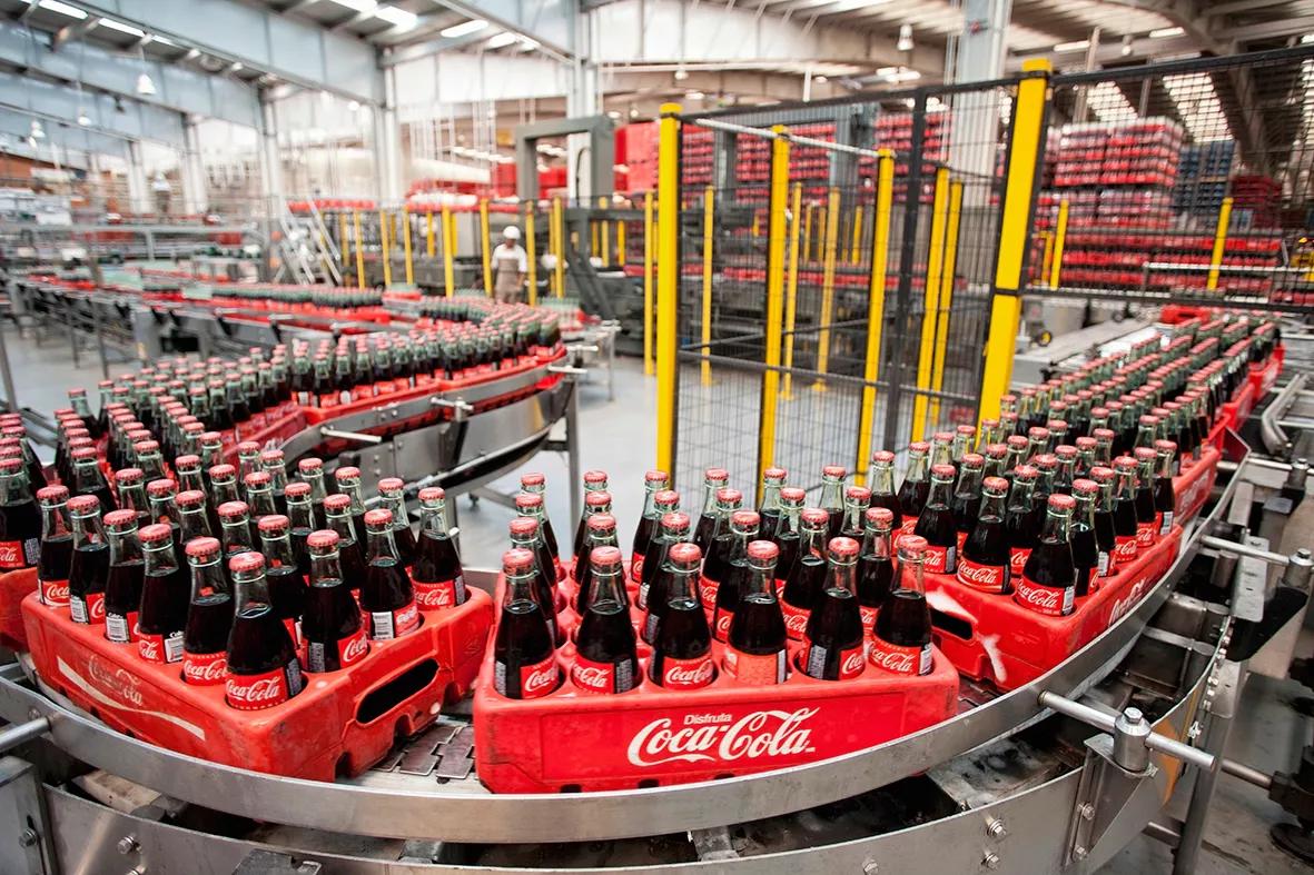 Coca-Cola produce hasta 2000 kilos de cocaína al año como subproducto de la bebida 