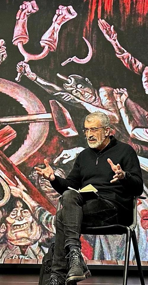 Entrevista a Naief Yehya 