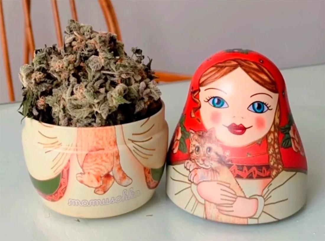 Cajitas de faso: el Instagram argentino que recopila los más llamativos recipientes para guardar cannabis